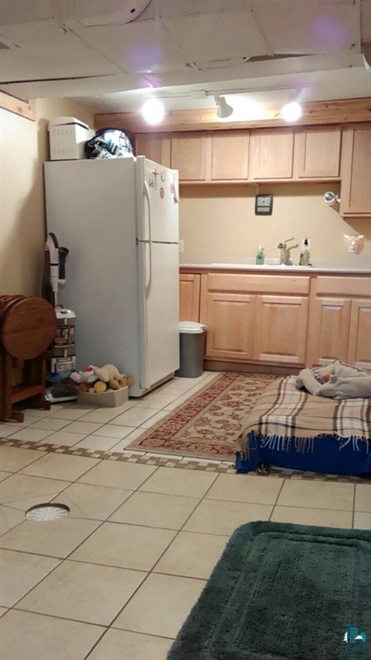 5047 London Road Duluth, MN 55804 - Photo 19 of 24 Downstairs Kitchenette