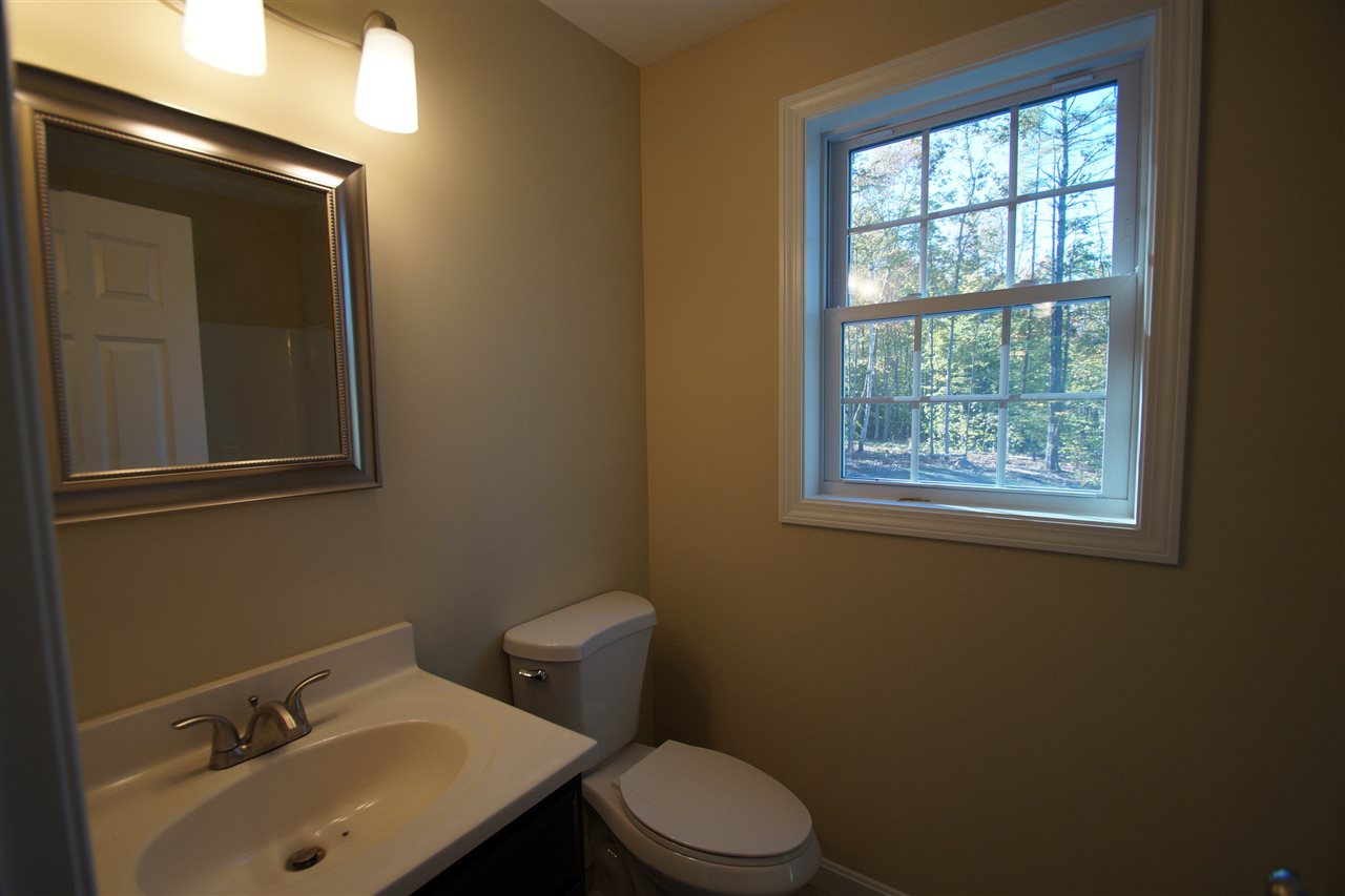 63 Lane Road Raymond, NH 03077 - Photo 24 of 35 Gallery Image 24