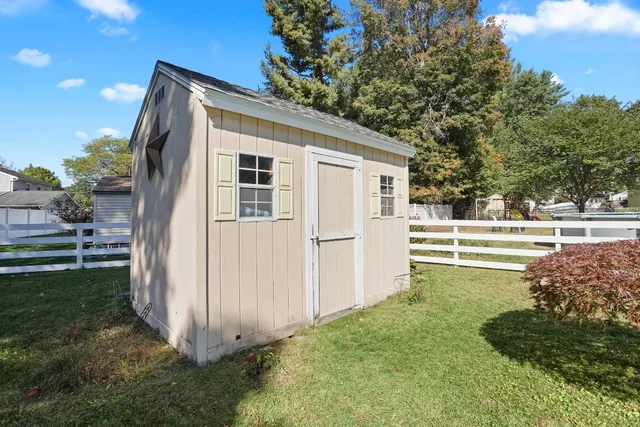 $275,000 | 121 Pine Knoll Road, Endicott, NY 13760