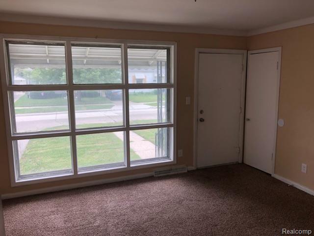 12809 Prospect Avenue Warren, MI 48089 - Photo 4 of 13