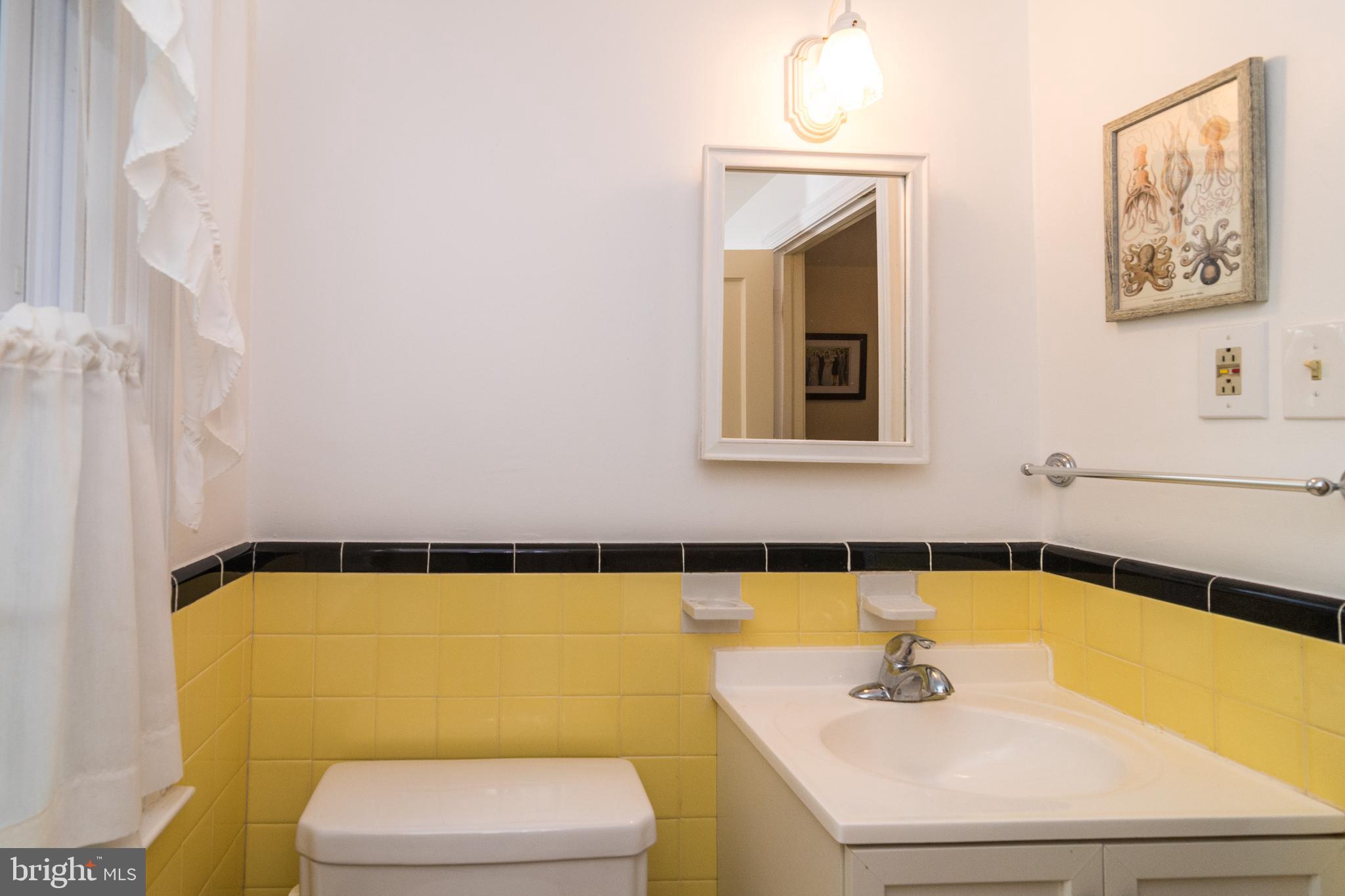 725 Fairfield Road Glenside, PA 19038 - Photo 29 of 39 Bathroom