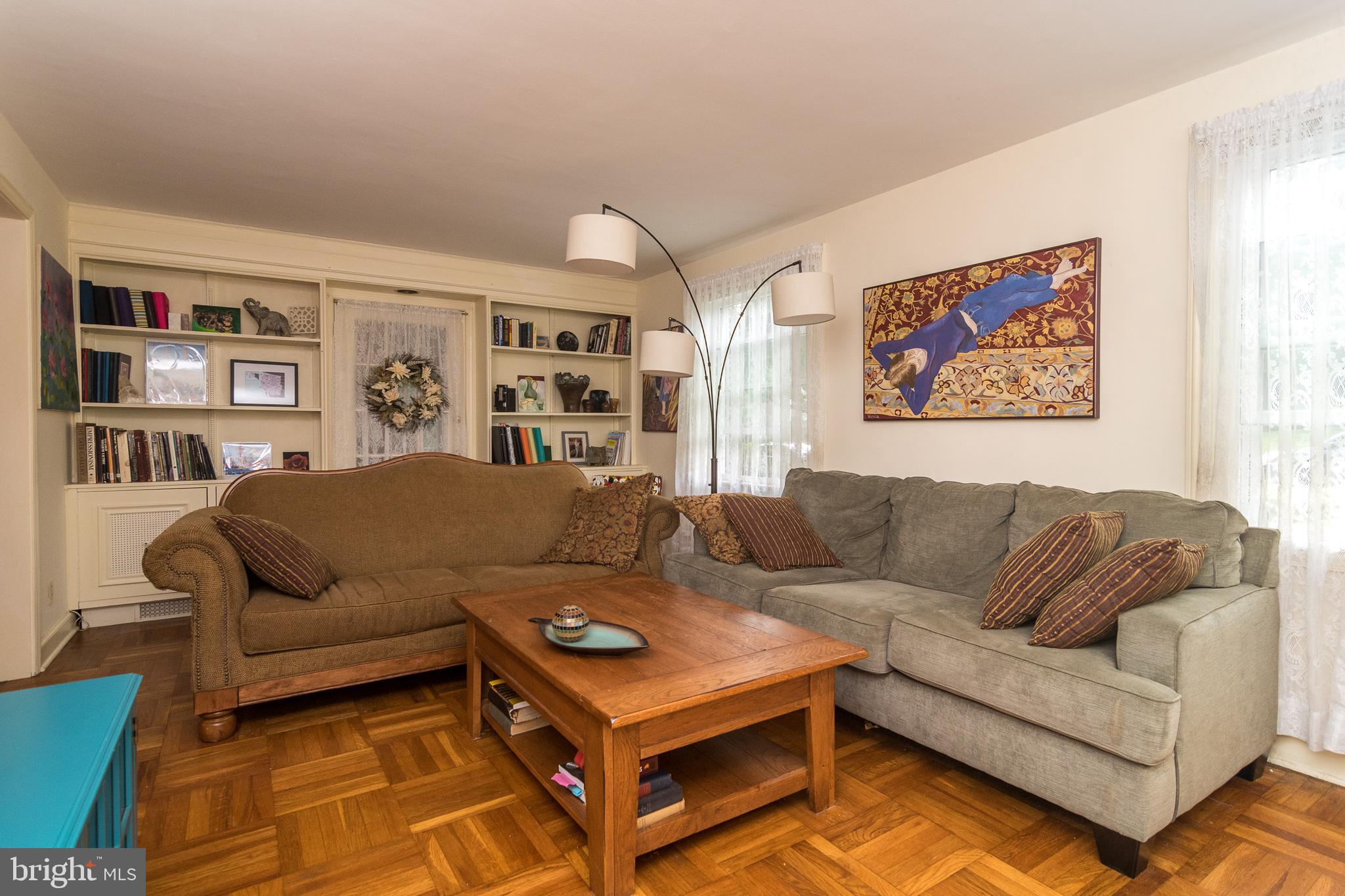 725 Fairfield Road Glenside, PA 19038 - Photo 8 of 39 Living Room
