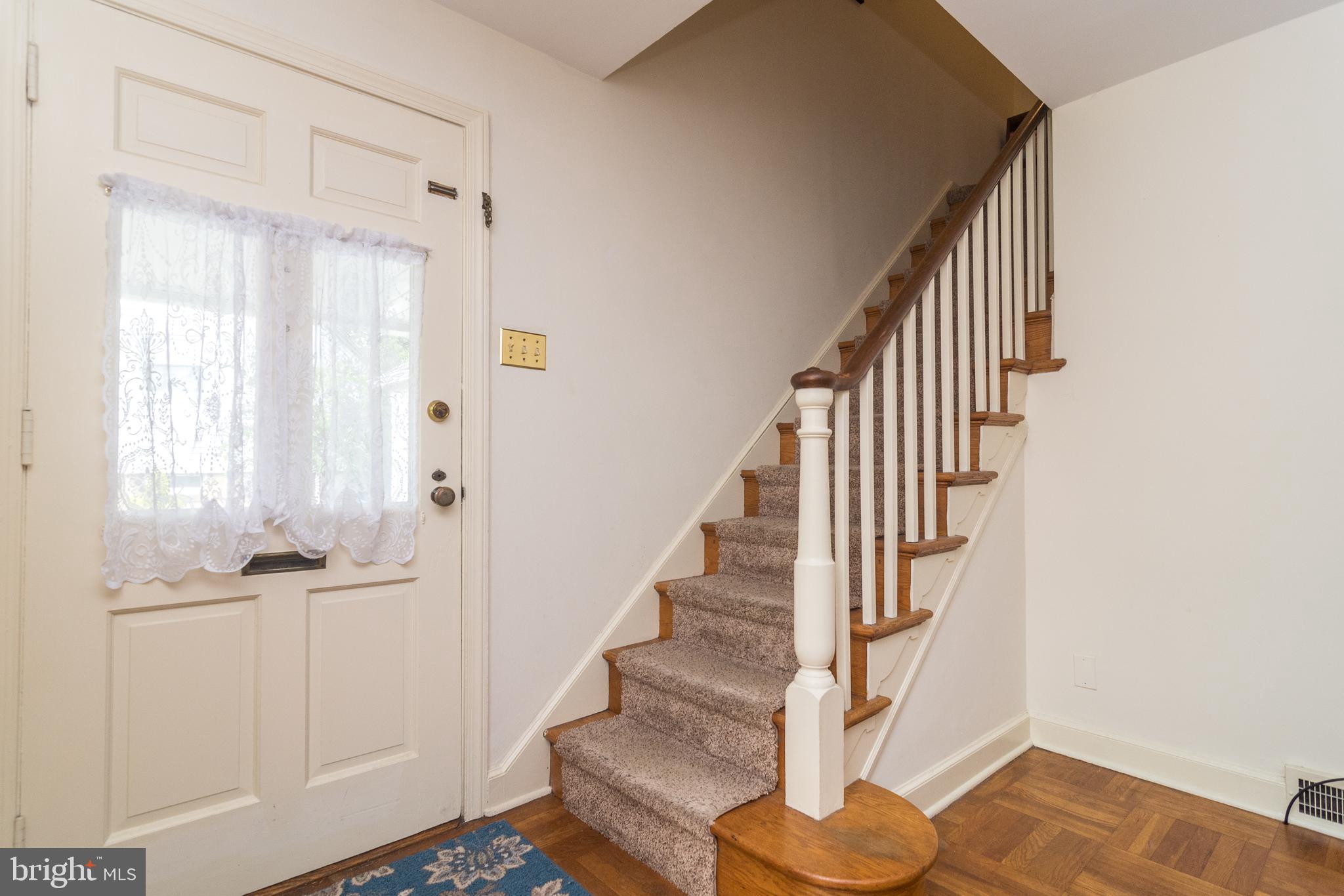 725 Fairfield Road Glenside, PA 19038 - Photo 10 of 39 Staircase