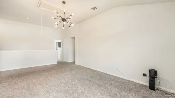 $2,350 | 9521 Dak Avenue, San Antonio, TX 78254