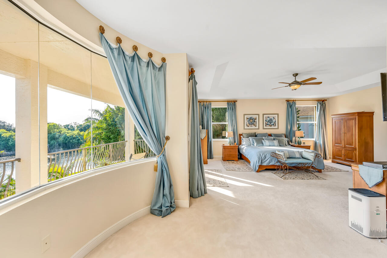 11913 Preservation Lane Boca Raton, FL 33498 - Photo 14 of 55 21-MBR