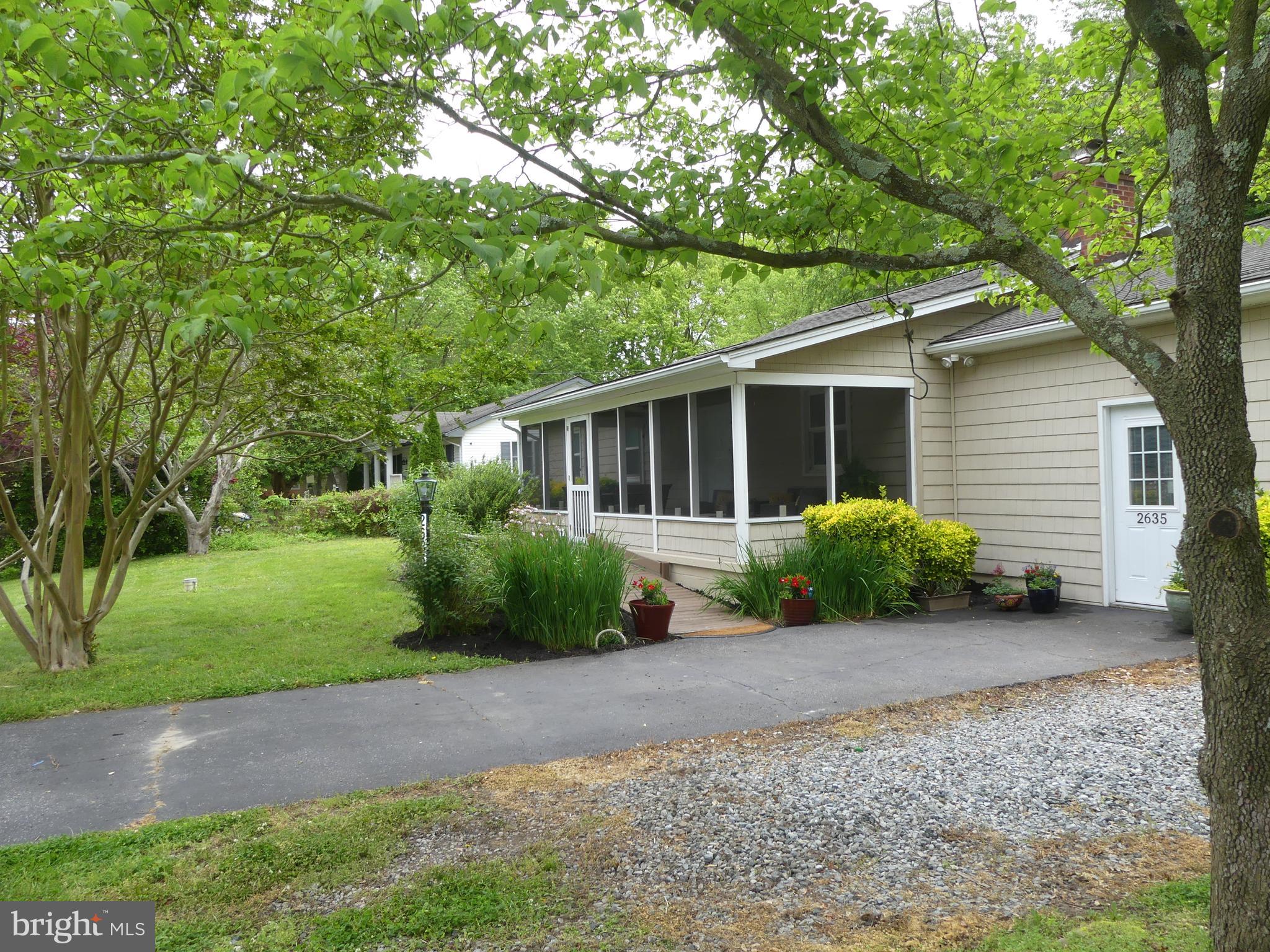 2635 York Road Lewes, DE 19958 - Photo 5 of 30 Front - screened porch