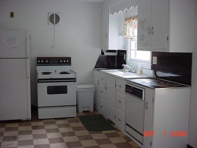 137 Gordon Road Rotterdam, NY 12306 - Photo 6 of 12 Photo 6