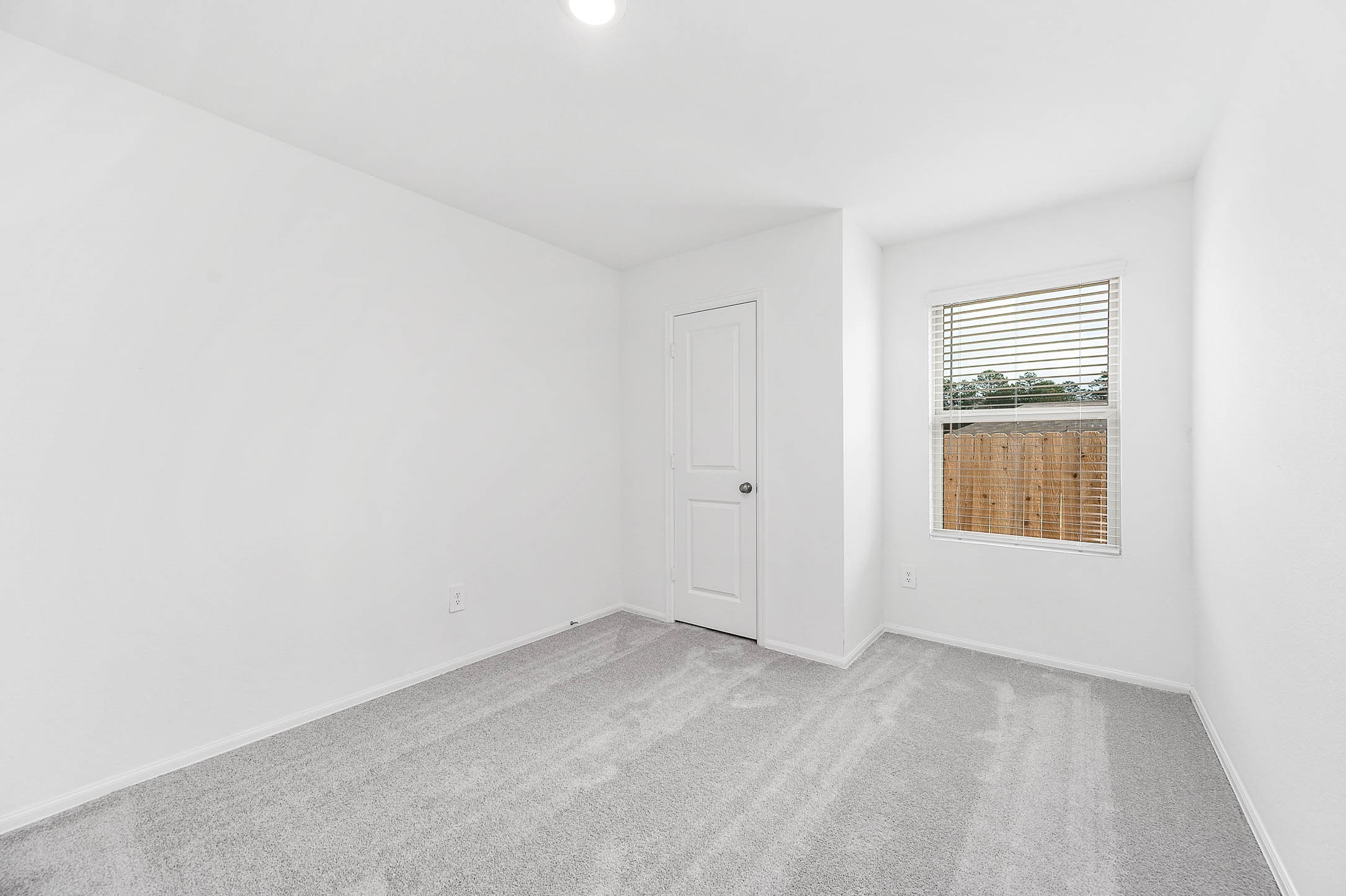 535 Flower Reed Court Magnolia, TX 77354 - Photo 11 of 16 Gallery Image 11