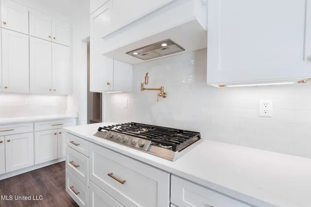 $682,500 | 2035 Livingston Way, Hernando, MS 38632