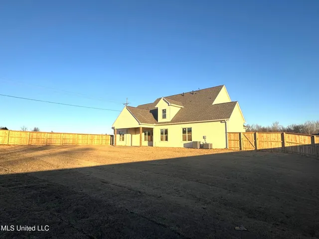 $682,500 | 2035 Livingston Way, Hernando, MS 38632