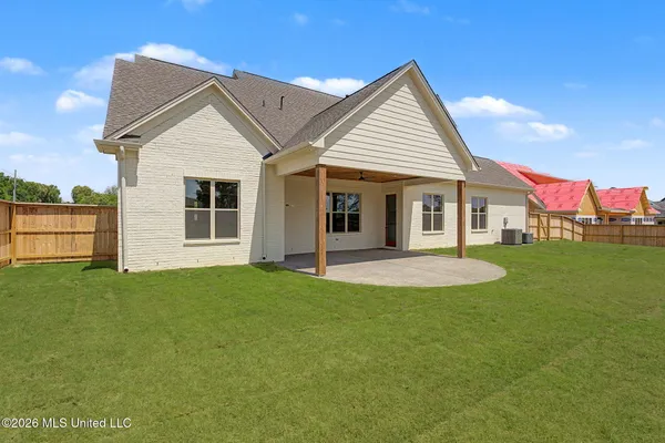 $649,000 | 2035 Livingston Way, Hernando, MS 38632