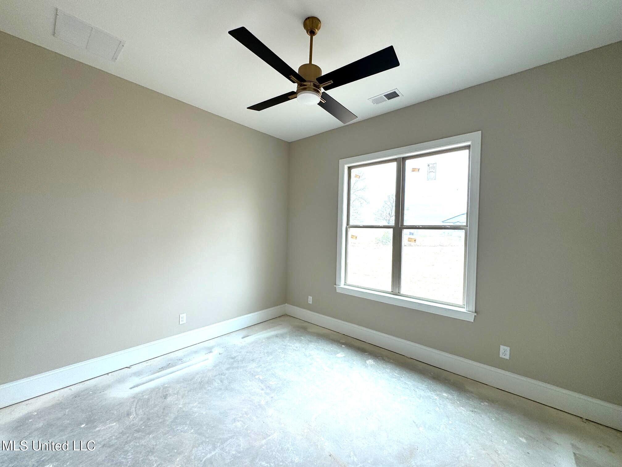 2035 Livingston Way Hernando, MS 38632 - Photo 7 of 10 Bedroom 2