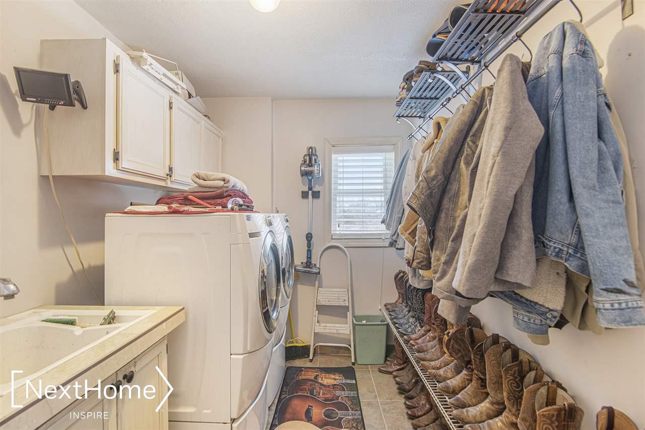 6095 North Webster Road Flint, MI 48504 - Photo 9 of 50