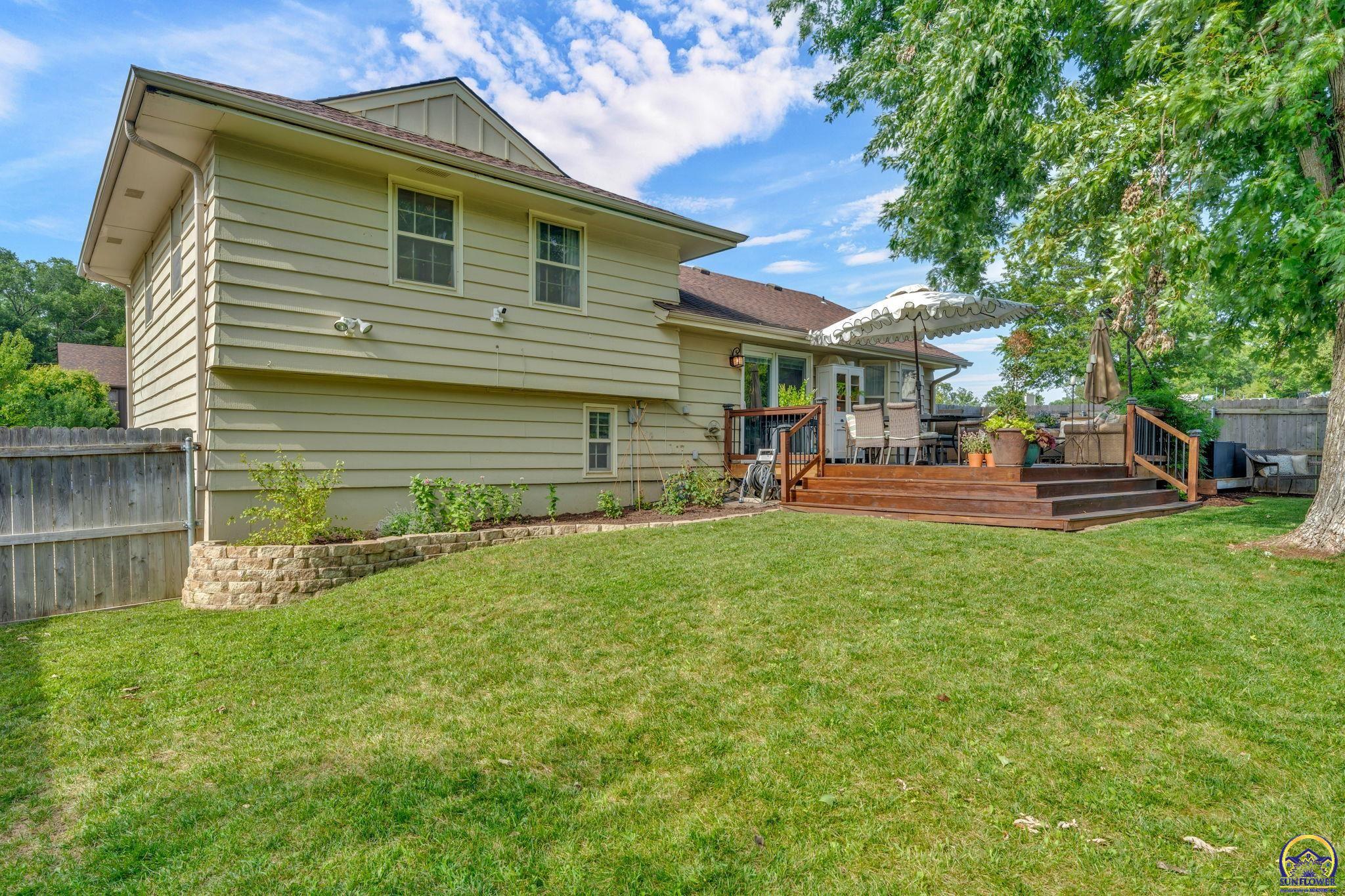 3619 Southwest 33rd Street Topeka, KS 66614 - Photo 37 of 47