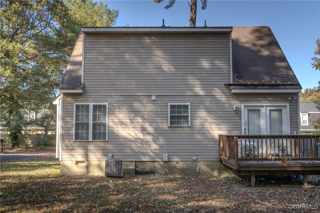 6623 Carmel Road Henrico, VA 23228 - Photo 13 of 16 Rear view of property featuring a deck and central