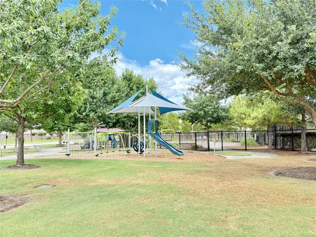 a house view with a swimming pool