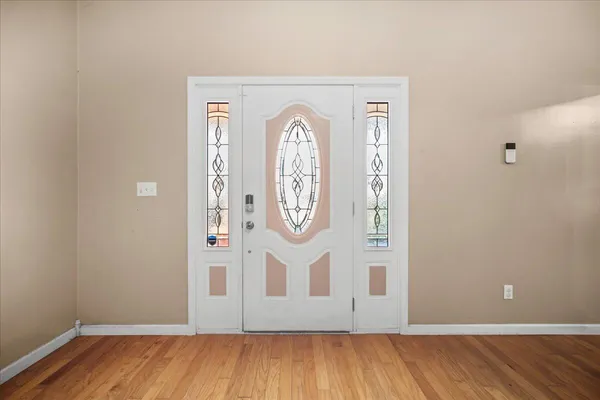 $290,000 | 555 West Barkley Street, Elloree, SC 29047