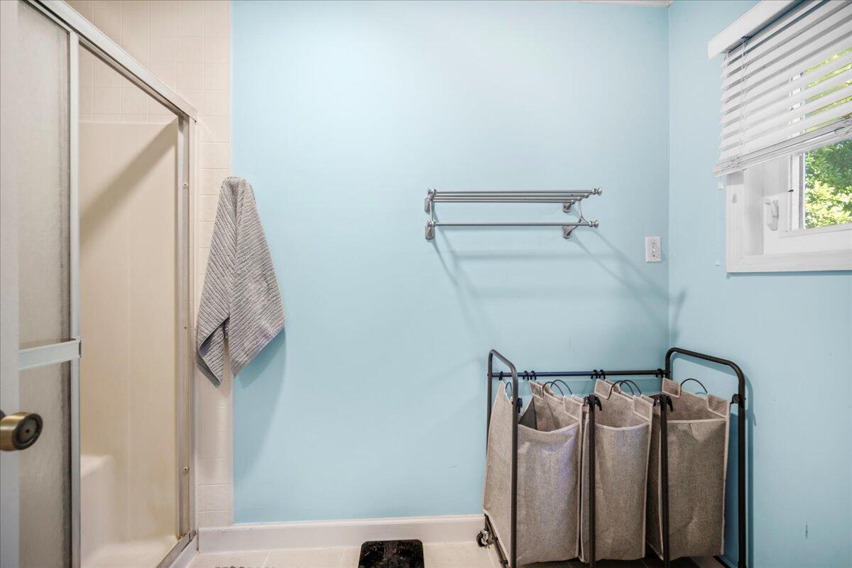 555 West Barkley Street Elloree, SC 29047 - Photo 18 of 44 18-555 W Barkley St-8