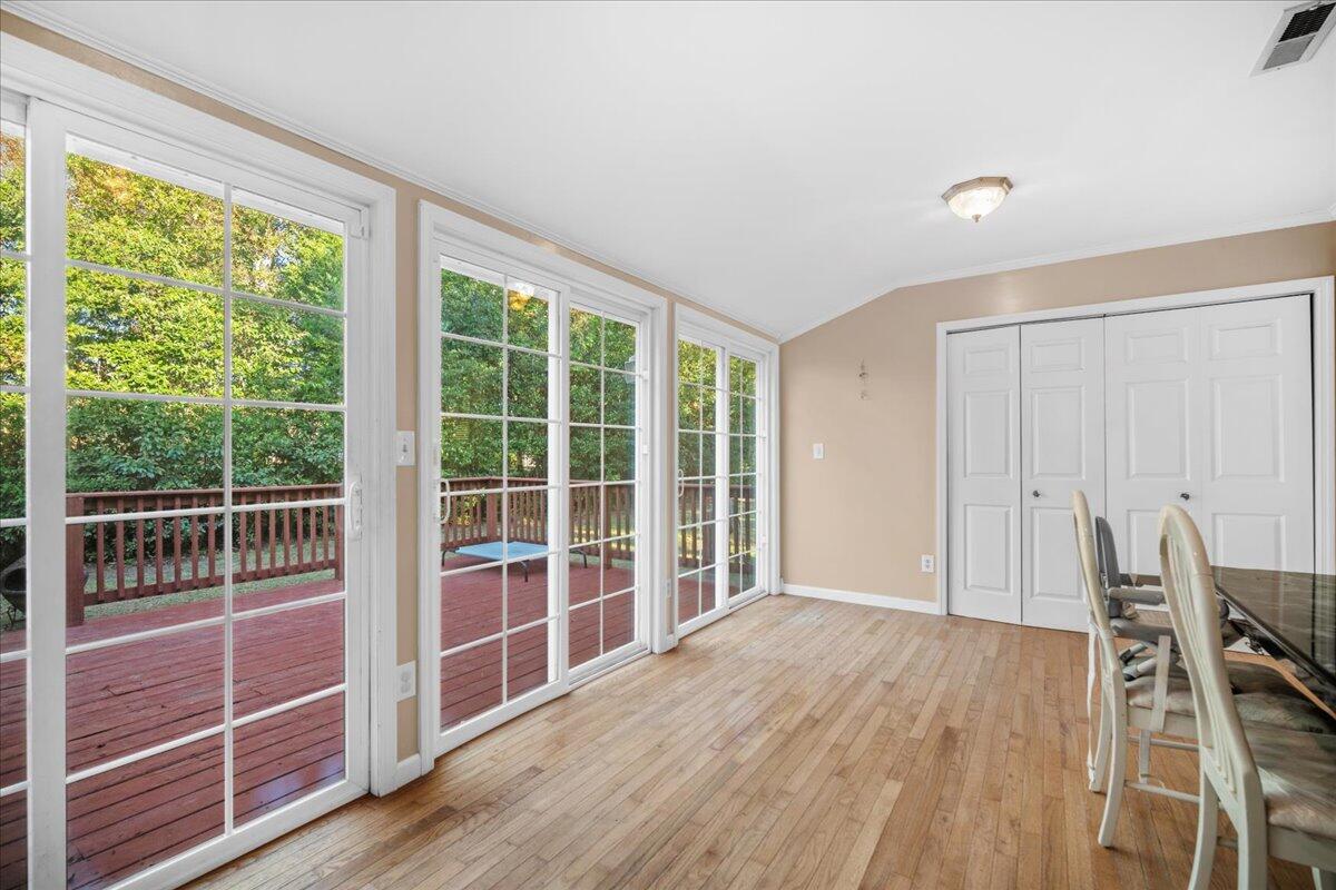 555 West Barkley Street Elloree, SC 29047 - Photo 26 of 44 26-555 W Barkley St-16