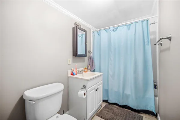 $290,000 | 555 West Barkley Street, Elloree, SC 29047