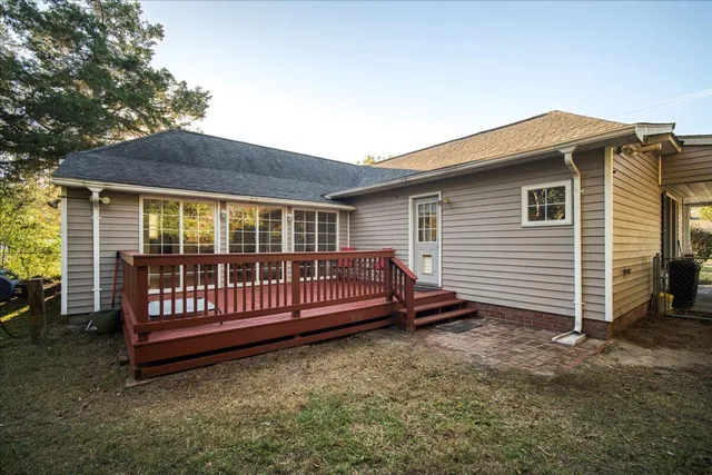 $290,000 | 555 West Barkley Street, Elloree, SC 29047