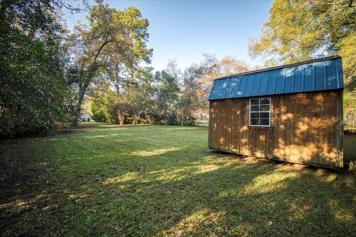 555 West Barkley Street Elloree, SC 29047 - Photo 43 of 44 43-555 W Barkley-9