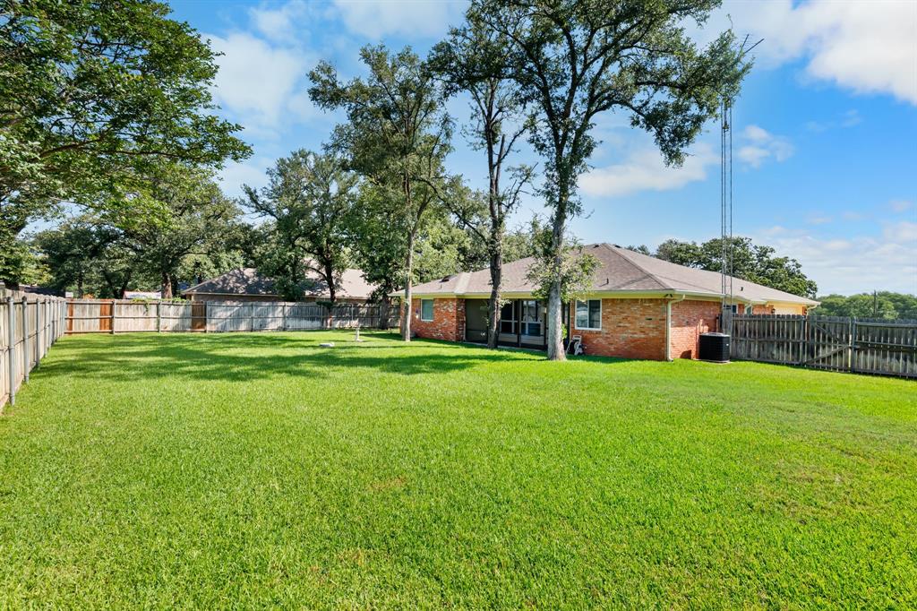 112 Timberview Drive Waco, TX 76705 - Photo 23 of 30