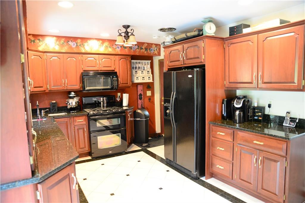 1245 Ridge Road Ambridge, PA 15003 - Photo 9 of 25 Gallery Image 9
