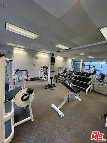 $3,275 | 600 West 9th Street, Unit 607, Los Angeles, CA 90015