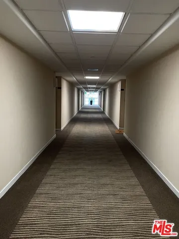 $3,275 | 600 West 9th Street, Unit 607, Los Angeles, CA 90015