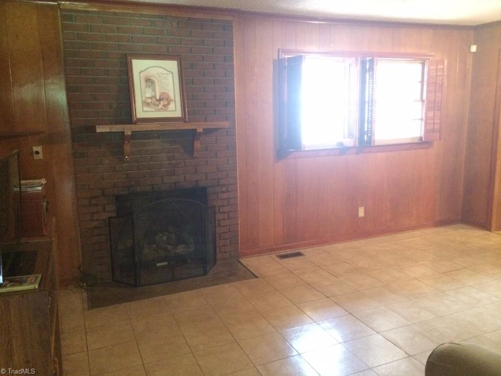 4839 Edgar Road Sophia, NC 27350 - Photo 7 of 30 Gallery Image 7
