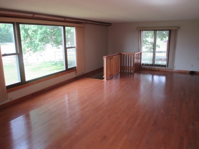 1491 East Millbrook Road Mount Pleasant, MI 48858 - Photo 8 of 20 1818355-7.JPG