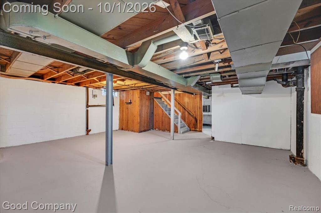 361 Elizabeth Lake Road Pontiac, MI 48341 - Photo 23 of 26 Gallery Image 23
