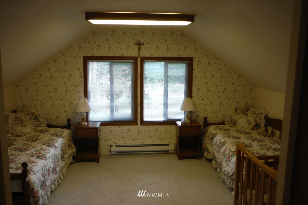 263 Oxenford Road Port Angeles, WA 98363 - Photo 19 of 23 Gallery Image 19