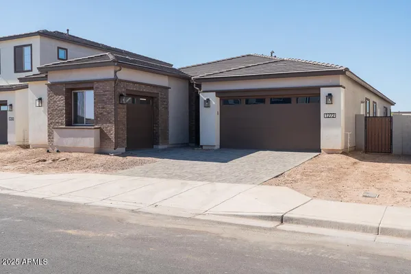 $892,853 | 1272 East Penedes Drive, Gilbert, AZ 85298