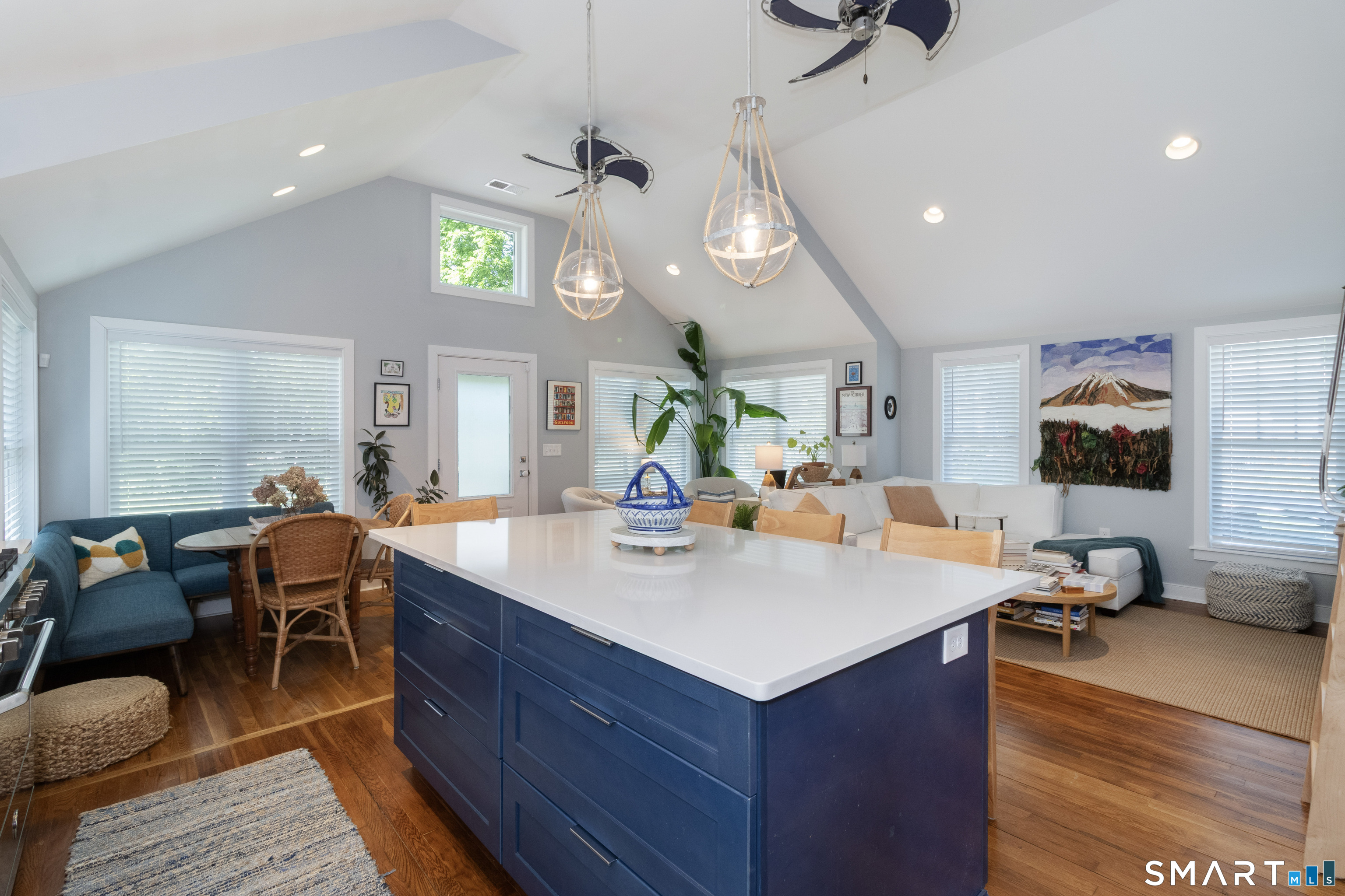 98 Union Street Guilford, CT 06437 - Photo 7 of 35