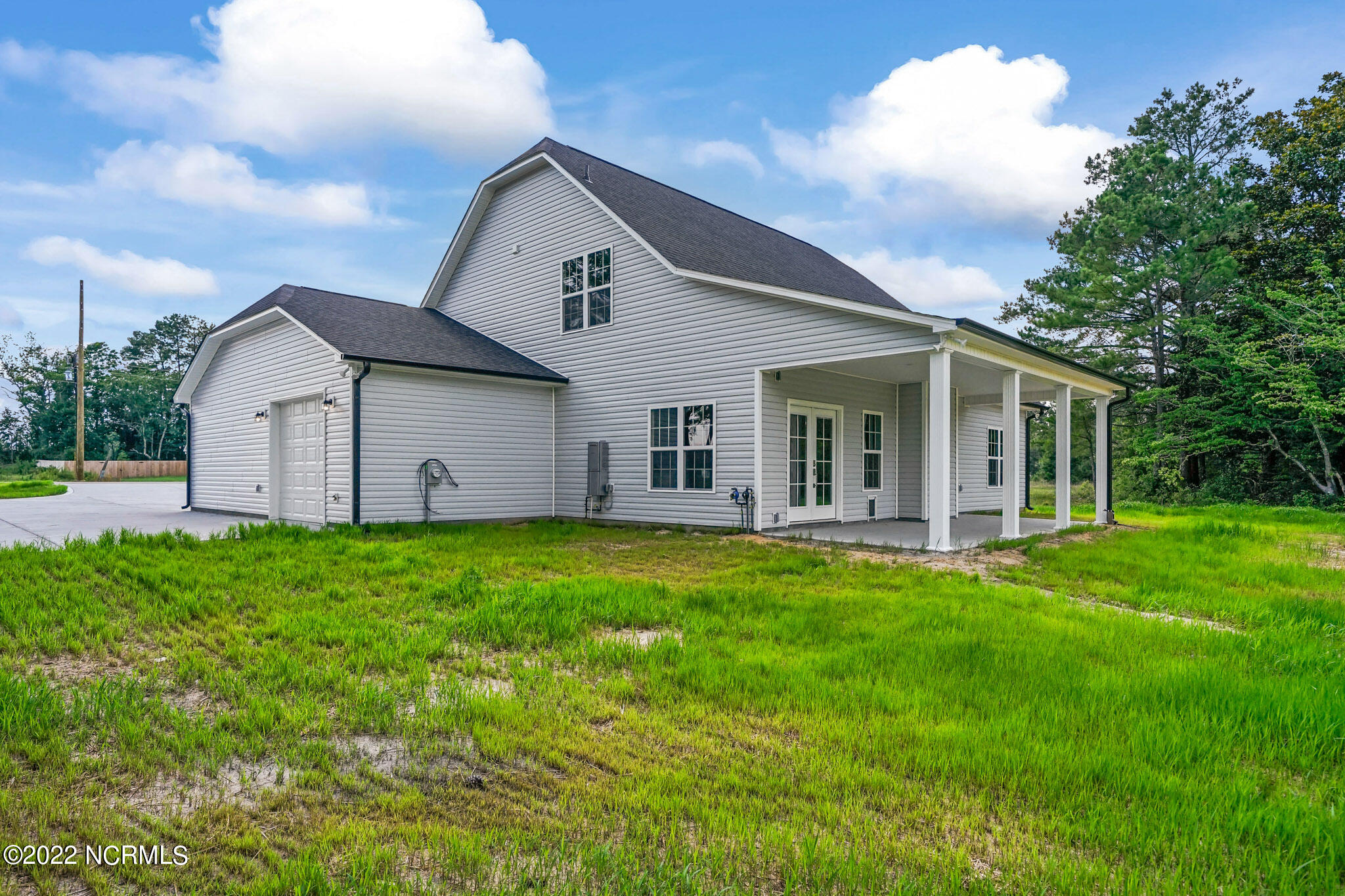 1007 Bion Butler Road Aberdeen, NC 28315 - Photo 8 of 48 _1d