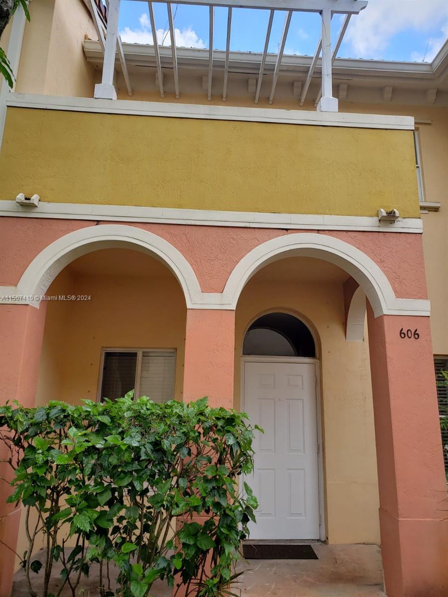 606 West Santa Catalina Cir Unit 606