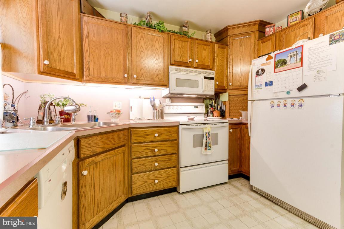 338 East Main Street Lititz, PA 17543 - Photo 23 of 37