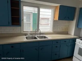 $950 | 604 Depot Street, Unit 1, Scranton, PA 18509