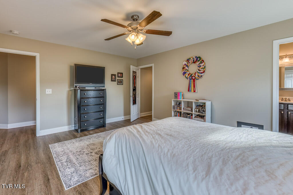 2927 Watauga Road, Unit 5 Johnson City, TN 37601 - Photo 14 of 28 2927 Watauga Rd., Unit 5-14-XL