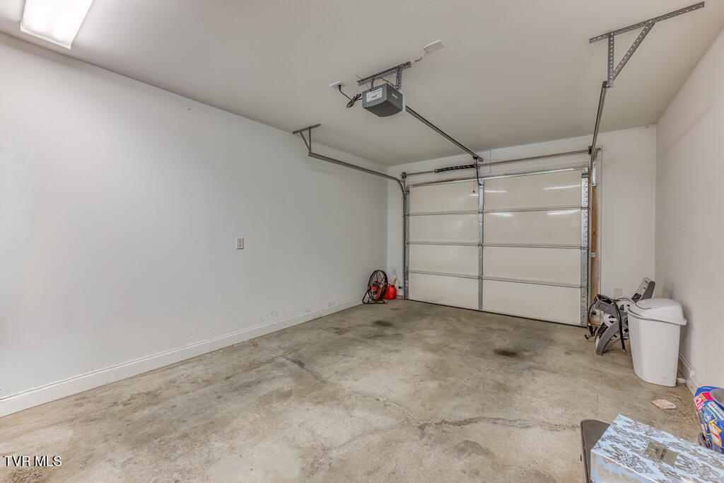 2927 Watauga Road, Unit 5 Johnson City, TN 37601 - Photo 20 of 28 2927 Watauga Rd., Unit 5-22-XL