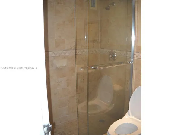 $3,500 | 3901 South Ocean Drive, Unit 8L, Hollywood, FL 33019