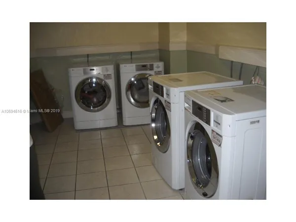 $3,500 | 3901 South Ocean Drive, Unit 8L, Hollywood, FL 33019