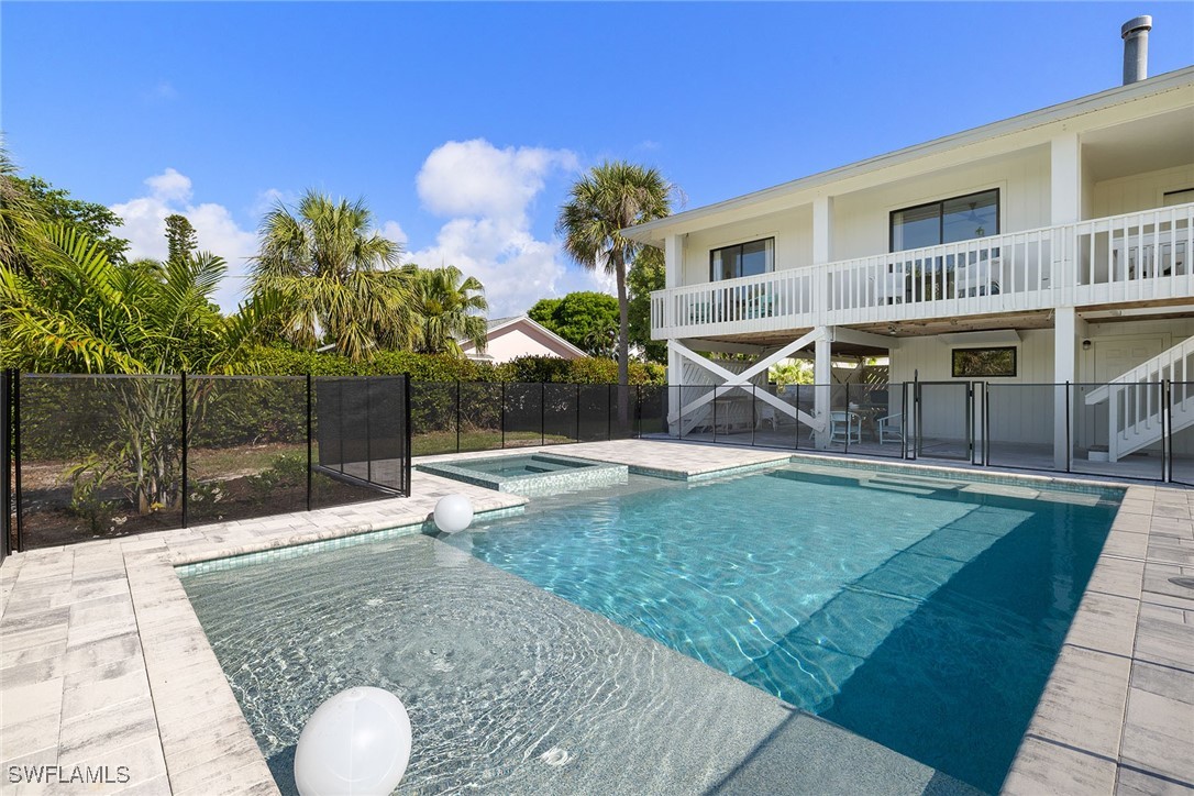 1448 Albatross Road Sanibel, FL 33957 - Photo 2 of 36