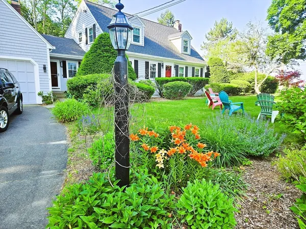 $639,900 | 1348 Pleasant Street, Bridgewater, MA 02324