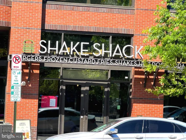 $399,000 | 1245 13th Street Northwest, Unit 313, Washington, DC 20005