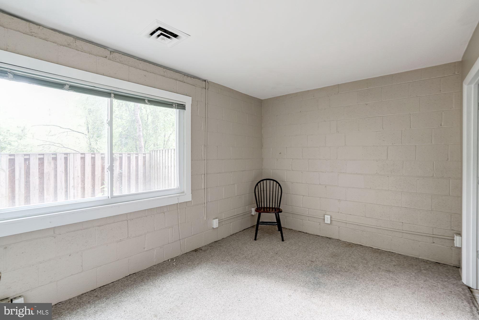 11089 Saffold Way Reston, VA 20190 - Photo 25 of 30 a view of a livingroom with a window