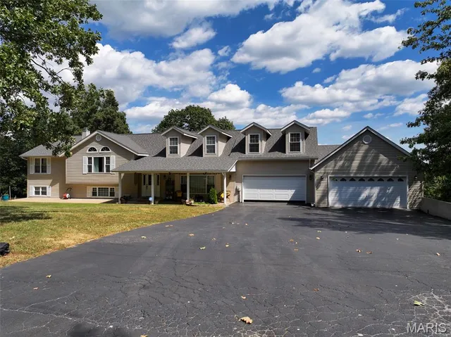 $620,000 | 2381 Rock N Horse S Drive, Festus, MO 63028