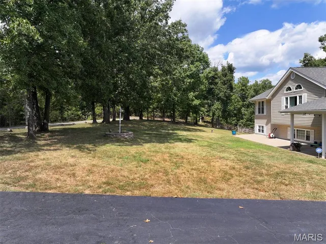 $620,000 | 2381 Rock N Horse S Drive, Festus, MO 63028